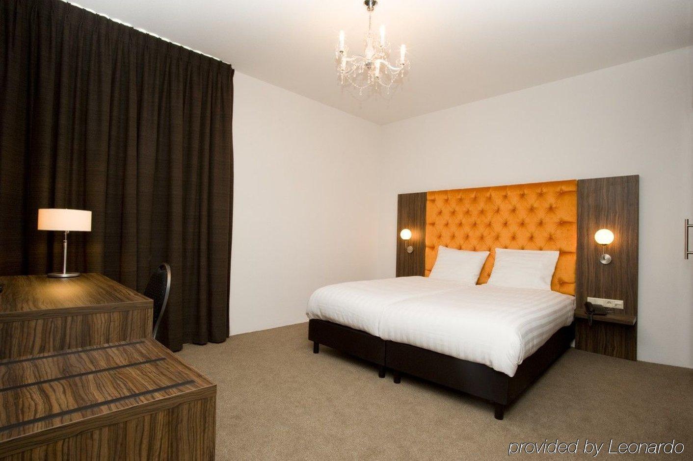 La Reine Hotel 3*